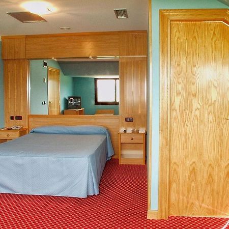 Hotel Royal Llanera  エクステリア 写真